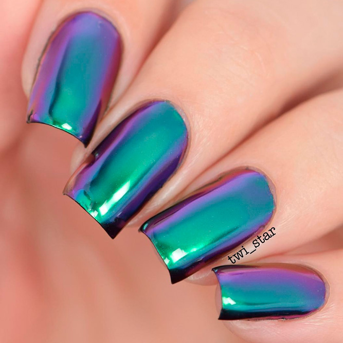 Fabulous Chrome Nail Polish to Try | NailDesignsJournal.com