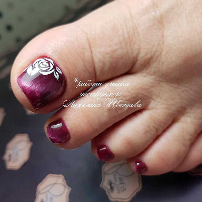 Chrome And Metallic Toe Nail Polish picture 1