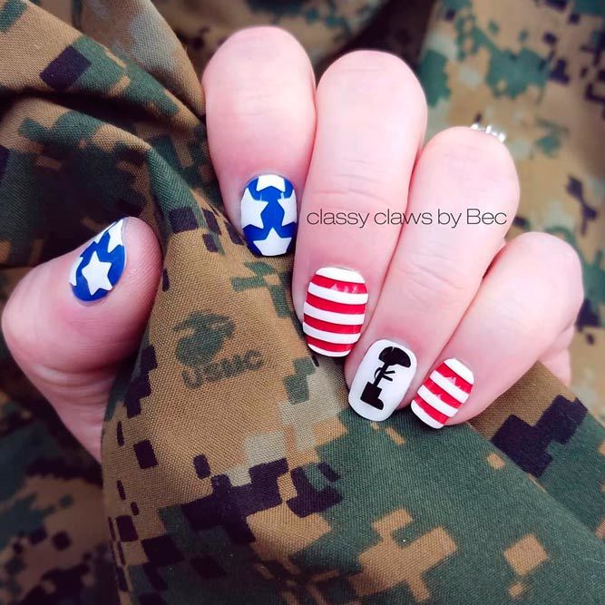 Simple Nails Art For 4th Of July
