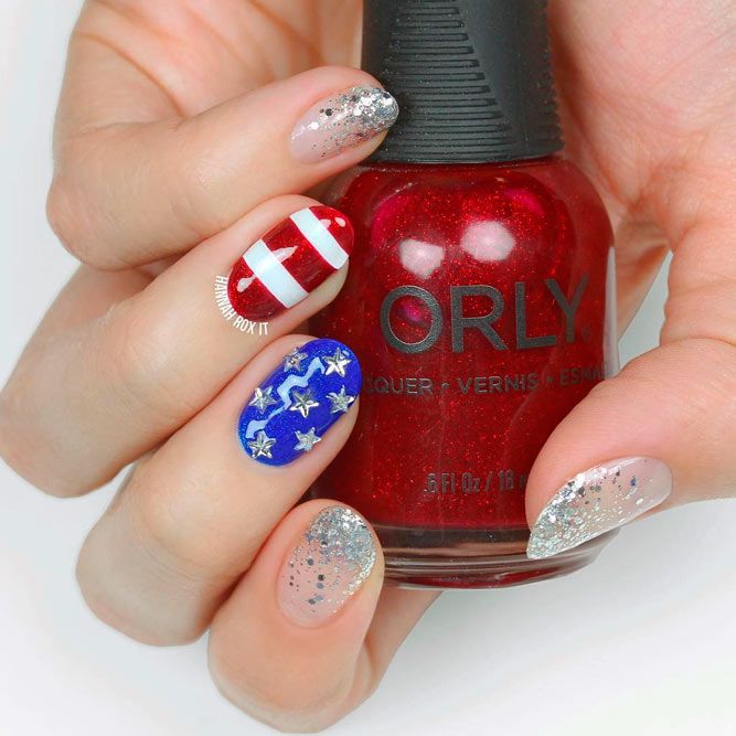 Nail Design For 4th Of July With Negative Space