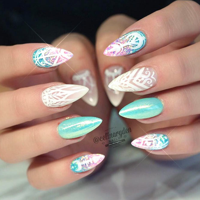 Stiletto Nails Short Length With Light Elegant Design #bohonails #bohostyle