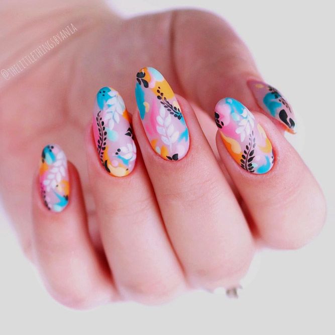 Beautiful Tropical Leaves Nails
