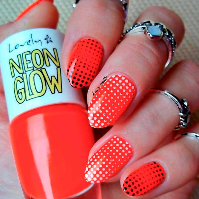 Stylish and Bright Nails picture 1