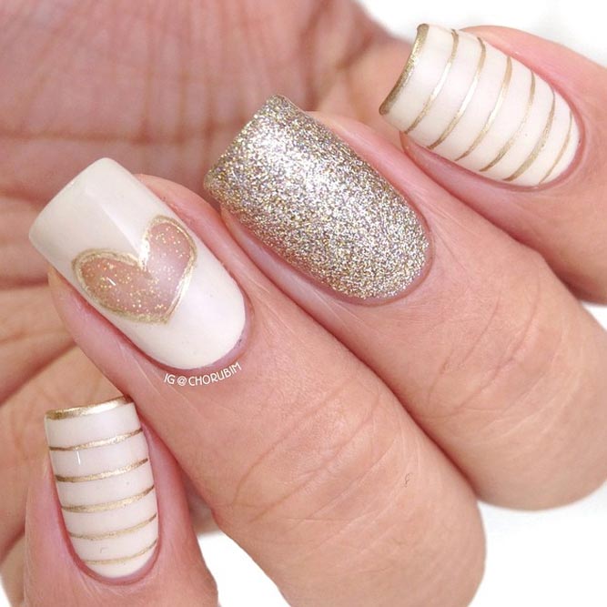 Gold Color Nails Luxury Accents picture 1
