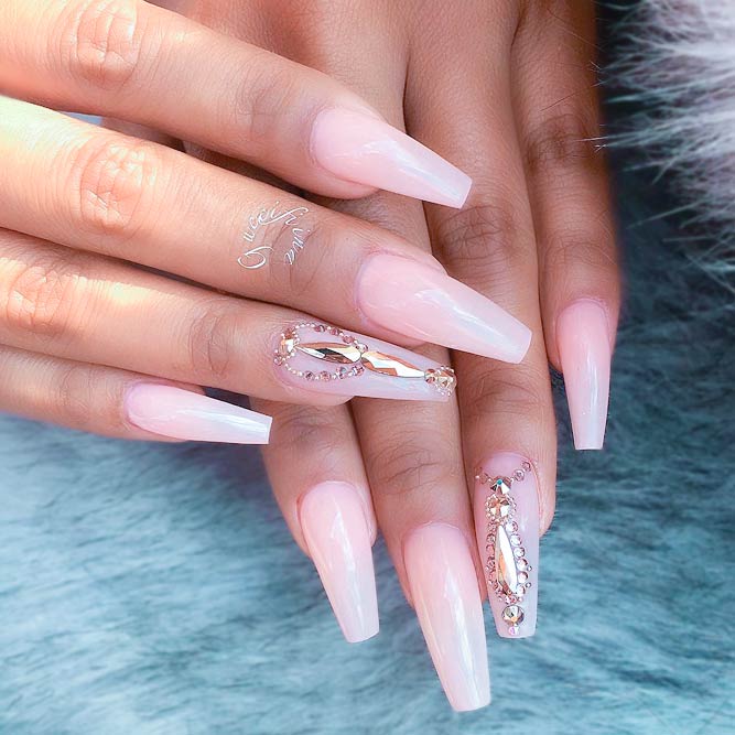 Nude Is Always Suitable for Your Ballerina Shaped Nails picture 3