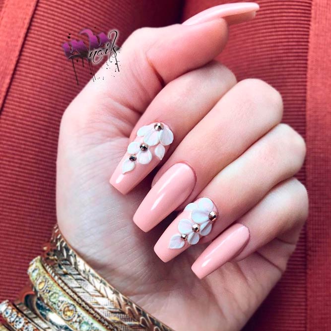 Nude Is Always Suitable for Your Ballerina Shaped Nails picture 1