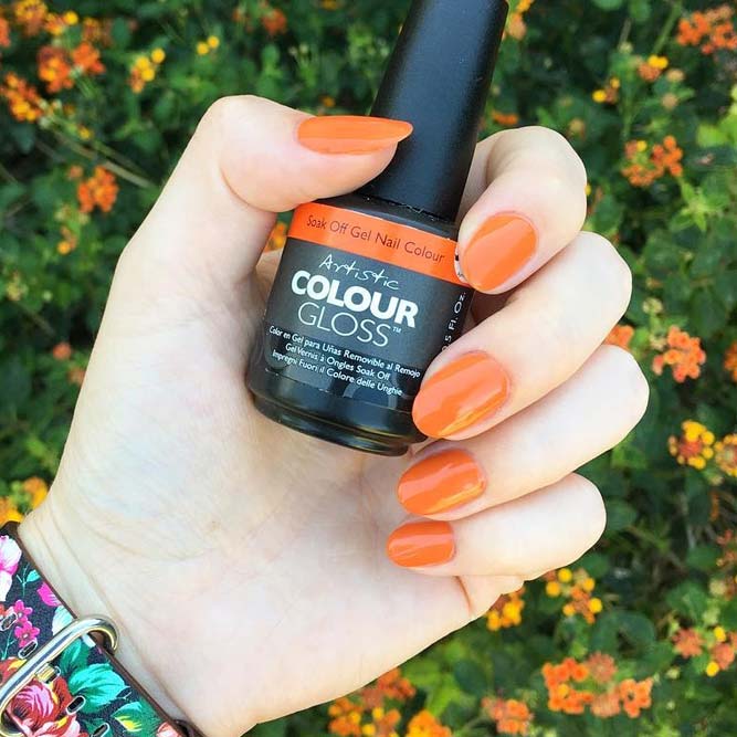 Tangerine Color Best Nail Polish to Surprize picture 2
