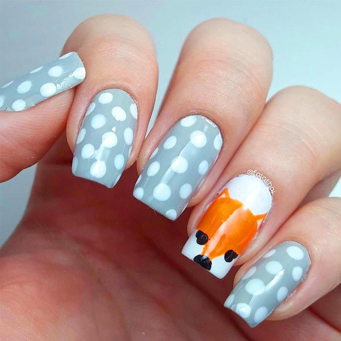 Beauty Dotted Nail Art