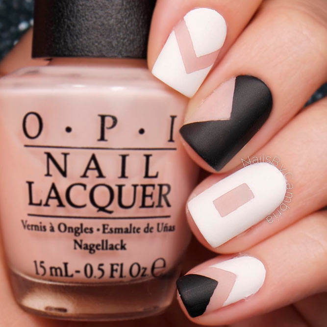 Graphic Nails Are Always Stylish picture 2