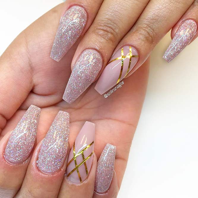 Chic Pink And Gold Nails Designs