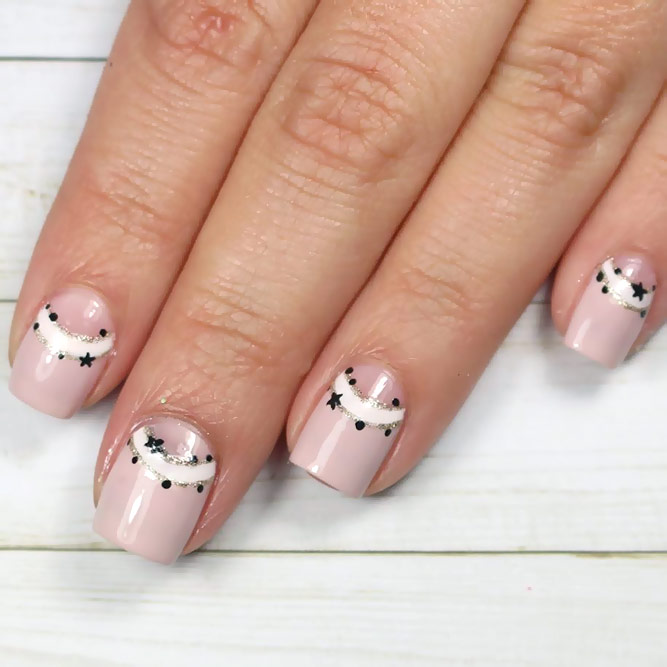 Charming Shooting Star Nails