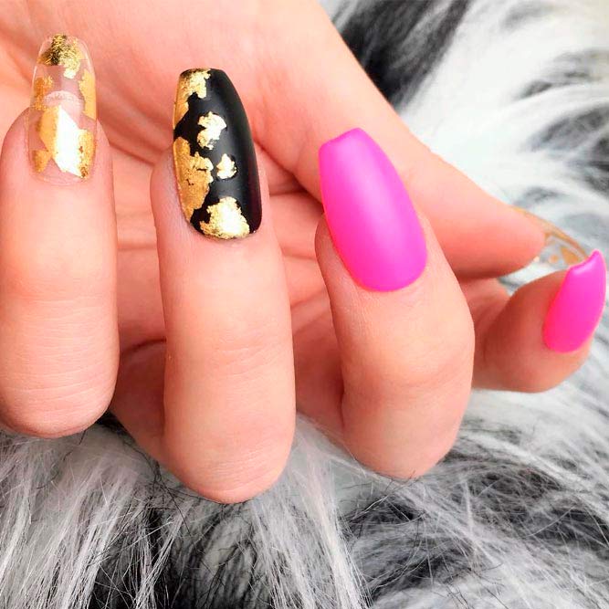 Matte Black Accented Finger #goldfoil #mattenails