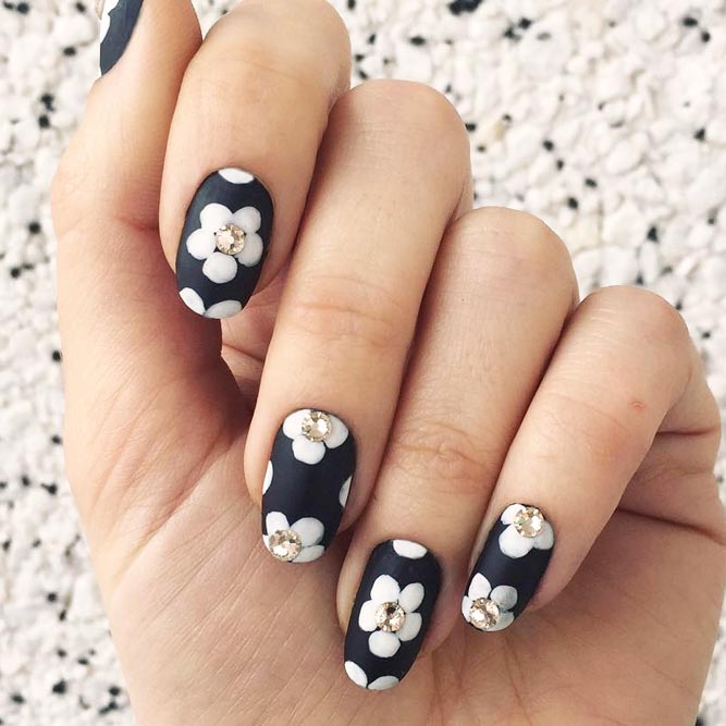 Embellished Flowers on Strict Black Base picture 2