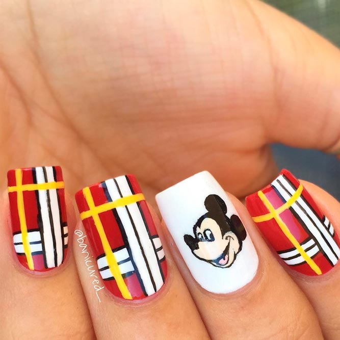 Bright Mickey Mouse Nail Art picture 3