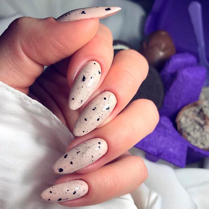 Eggshell Design For Easter Nails