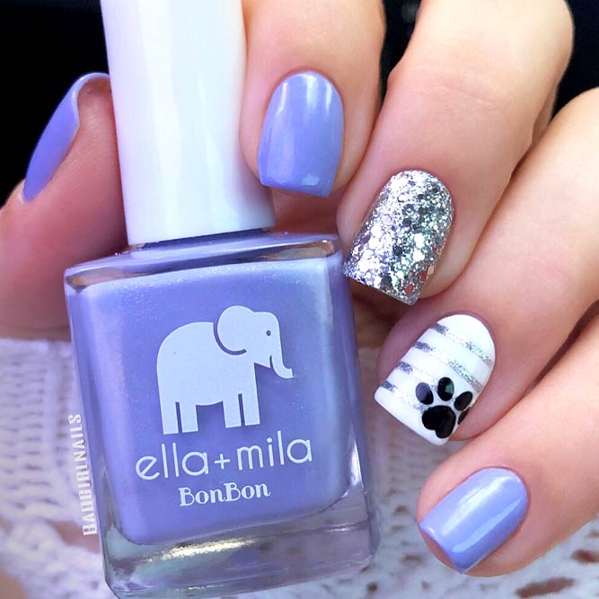 Sweet Pale Lilac Nails picture 3