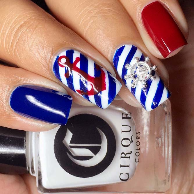 Gorgeous Nails Design With Red Accent