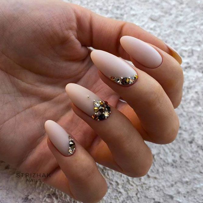 Beauty Nude Matte Nails With Stones