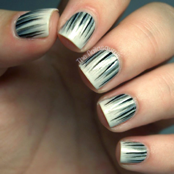 Black & White Waterfall Nails