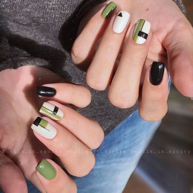 Always Popular Geometric Nails