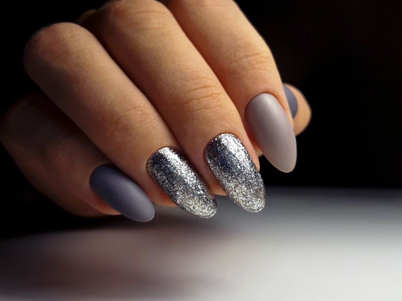 Best Hues For Almond Shaped Nails | NailDesignsJournal.com