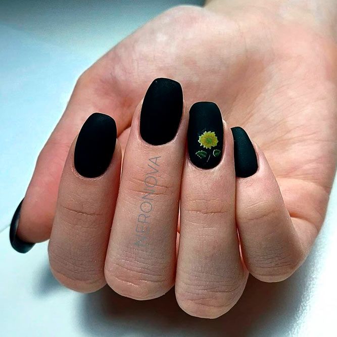 Featured image of post Cute Short Ballerina Nails - Ballerina nails that are also referred to as coffin nails are stiletto nails in their essence, but they have a square but not a pointy tip.