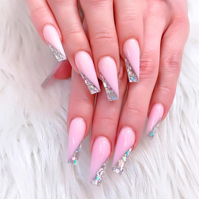 Gorgeous Coffin Nails  With Glitter Design