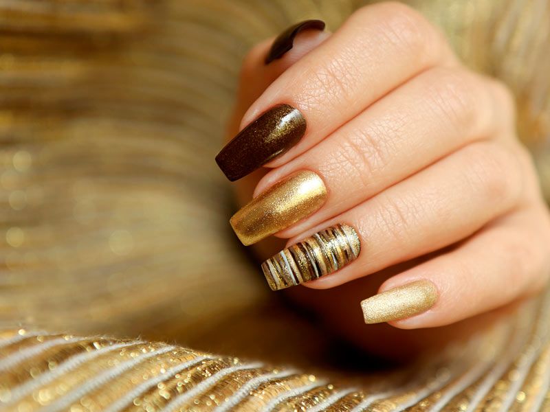Perfect Coffin Acrylic Nails Designs To Sport This Season