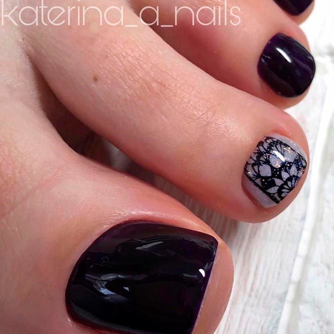 Dark Shades Ideas for Toes