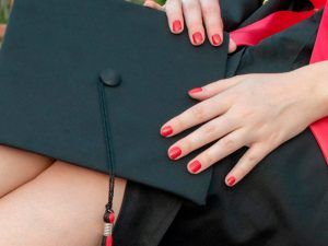 Graduation Nails To Look Stunning On Your Big Day