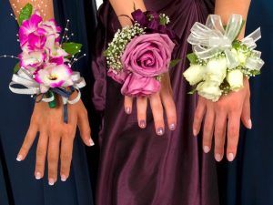 Matching Your Prom Nails Colors With Your Dress