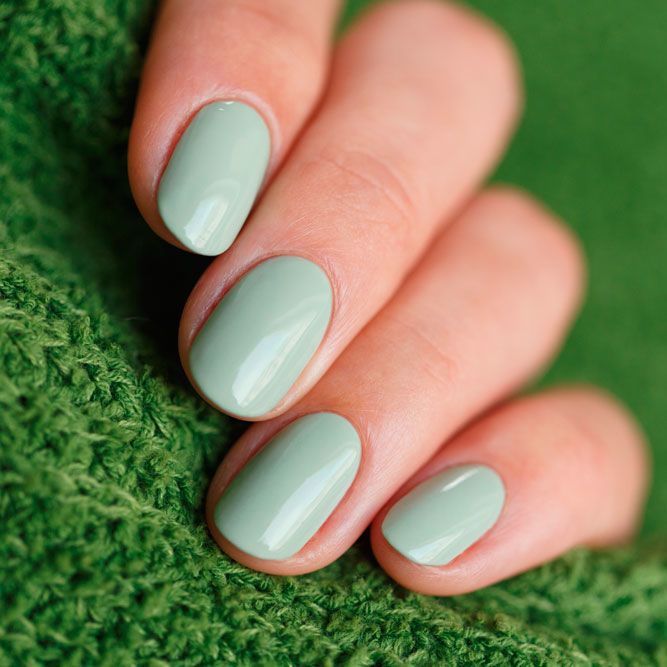 Mint Green Nail Color for Summer