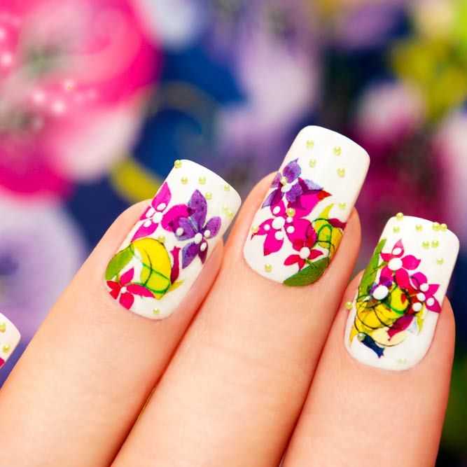 Lovely Flowers Summer Nail Designs