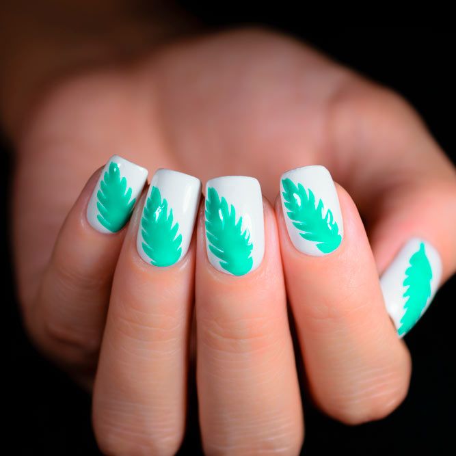 Tropical Leaves Nails Art