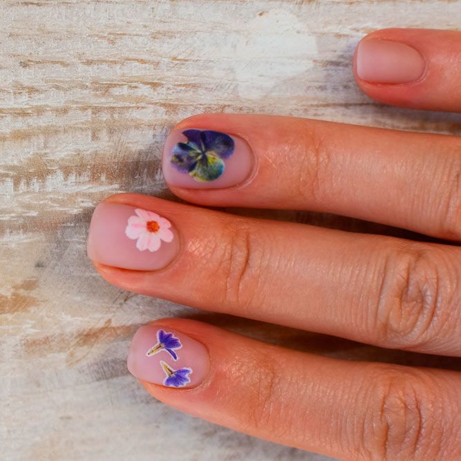 Summer Flower Nail Art