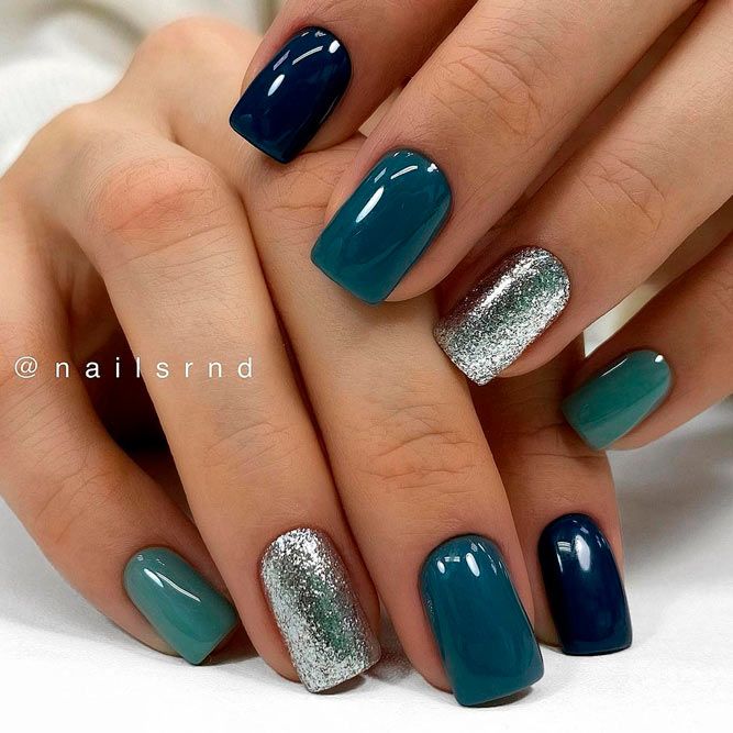 Glitter Accent Nails: What Could Be Easier