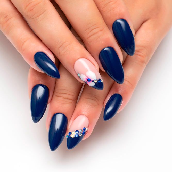 Blue Floral Nails For Romantic Girls