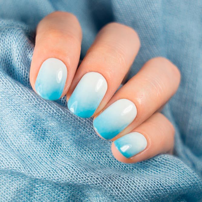 Light Ombre Blue Nails Designs