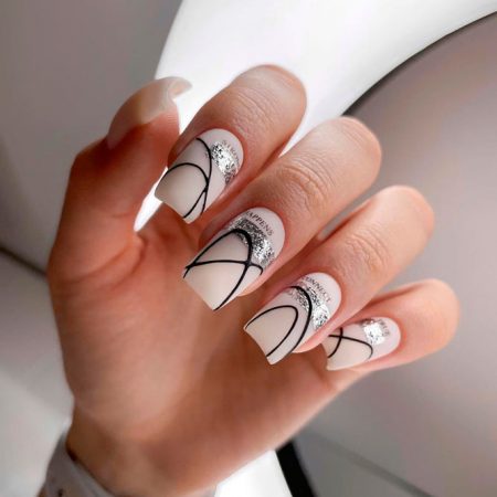 Good Reasons To Pick Squoval Nails | NailDesignsJournal.com
