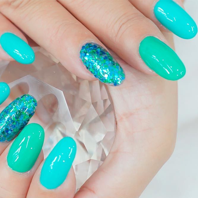 Aqua Nails with Sparkly Glitter Accents