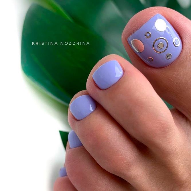 Abstraction Toe Nails Design