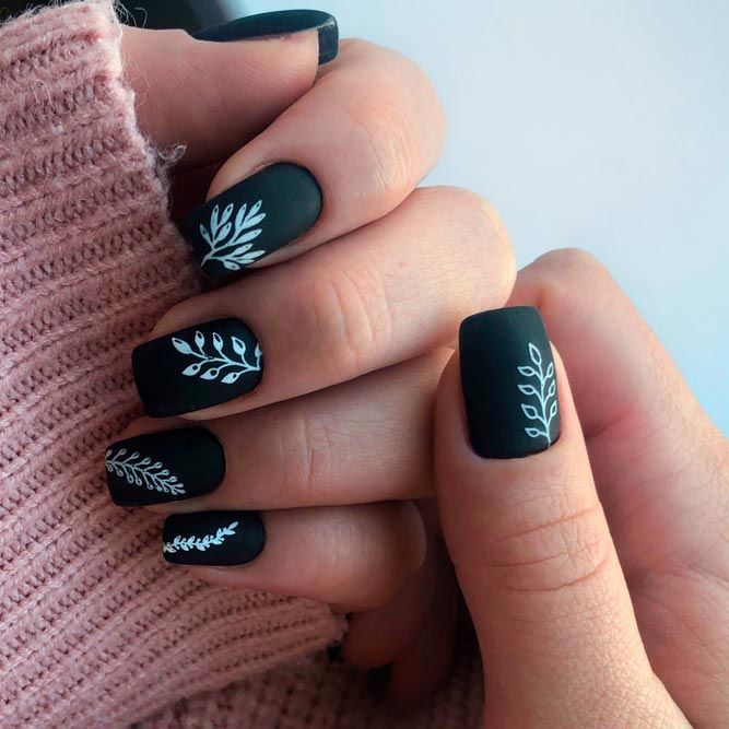 Twig Accents To Spice Up Your Daily Mani
