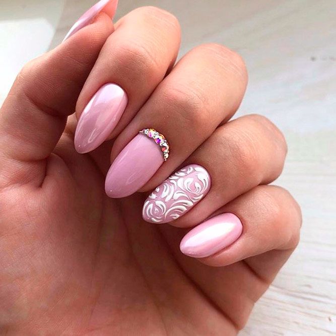 Gentle Pale Pink Nails