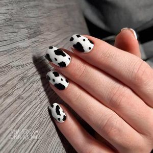 Classy Nails Designs To Fall In Love - Nail Designs Journal
