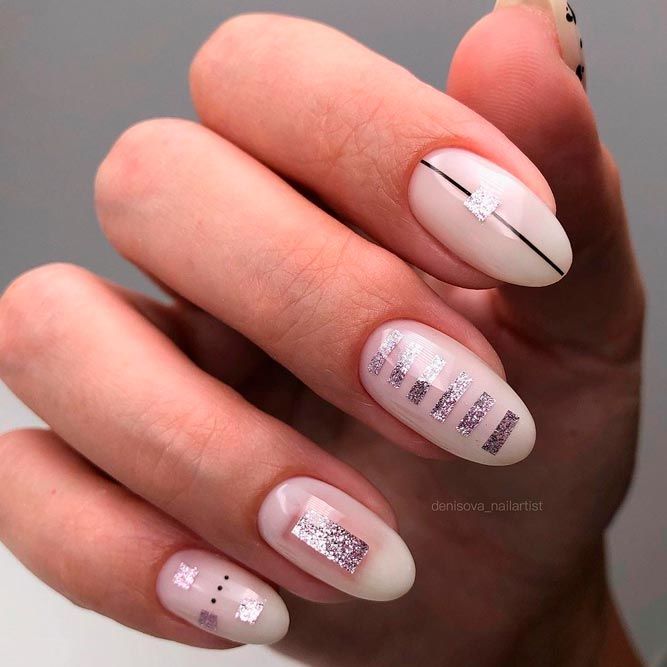 Classy Nails With Glitter Stripes
