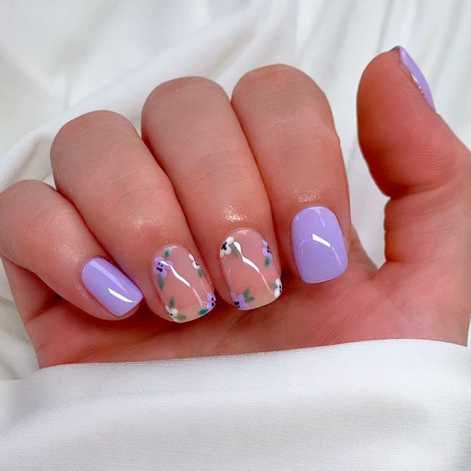 Short Nails with Cute Flowers