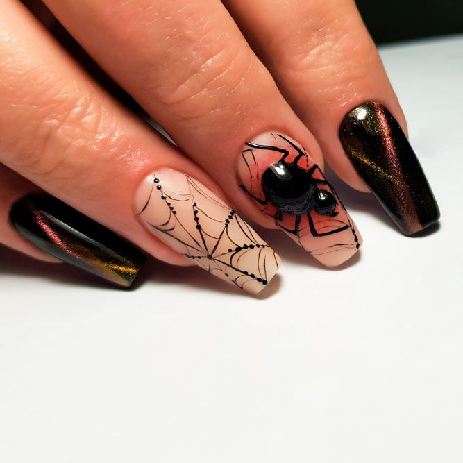Spiders Halloween Nails