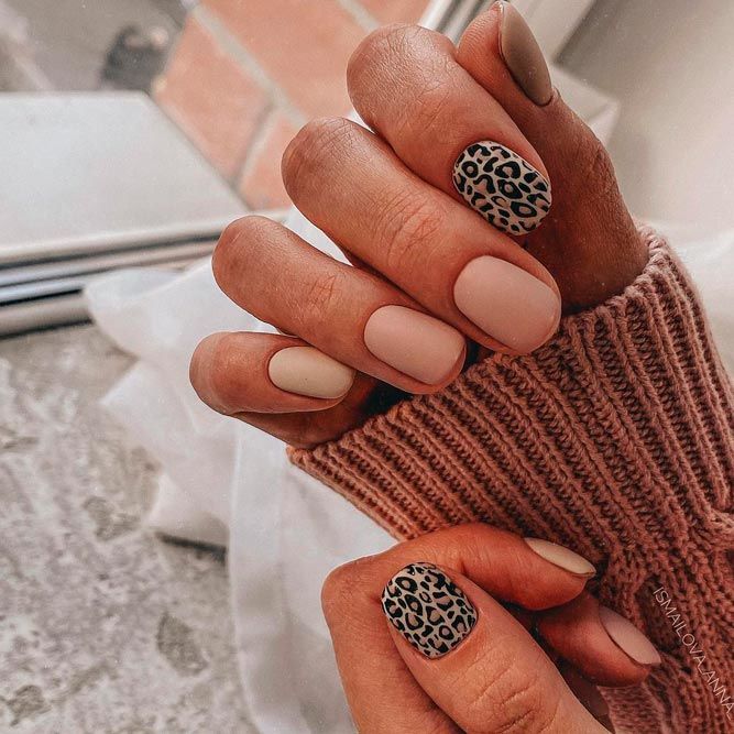 Animal Print On Your Nails For a Modern Woman