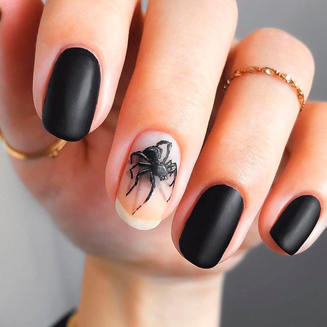 Spider Nail Designs to Try This Year