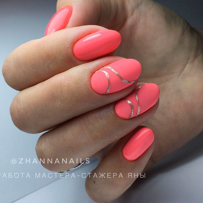 Matte Accent Peach Nails